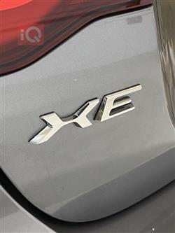 جاگوار XE
